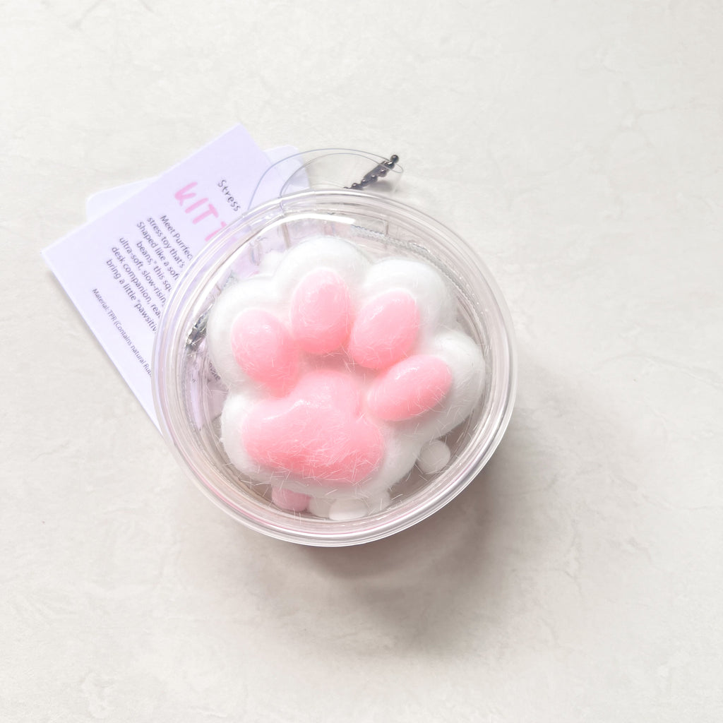 Kitty paws