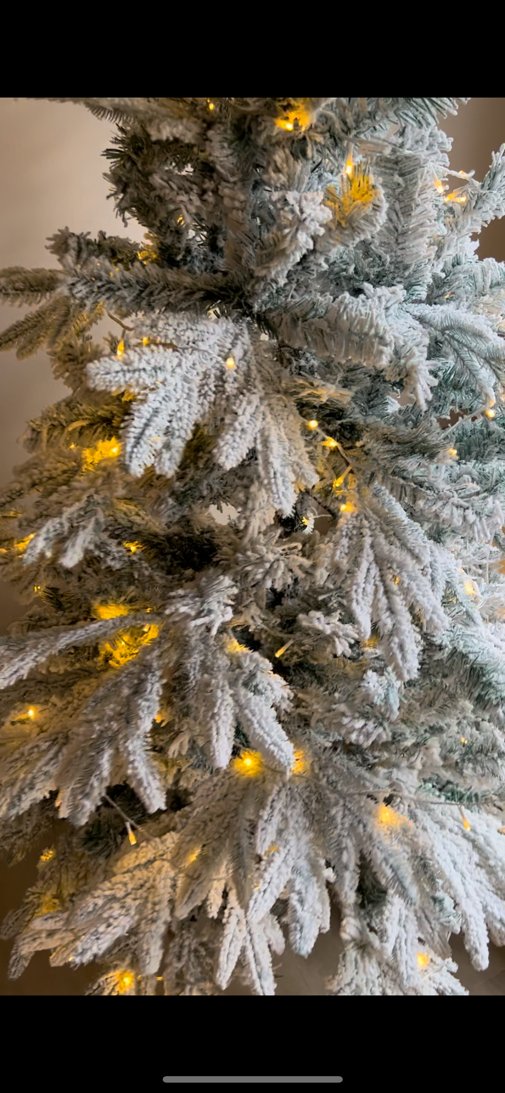 1.8m Majestic Flocked Artificial Christmas Tree