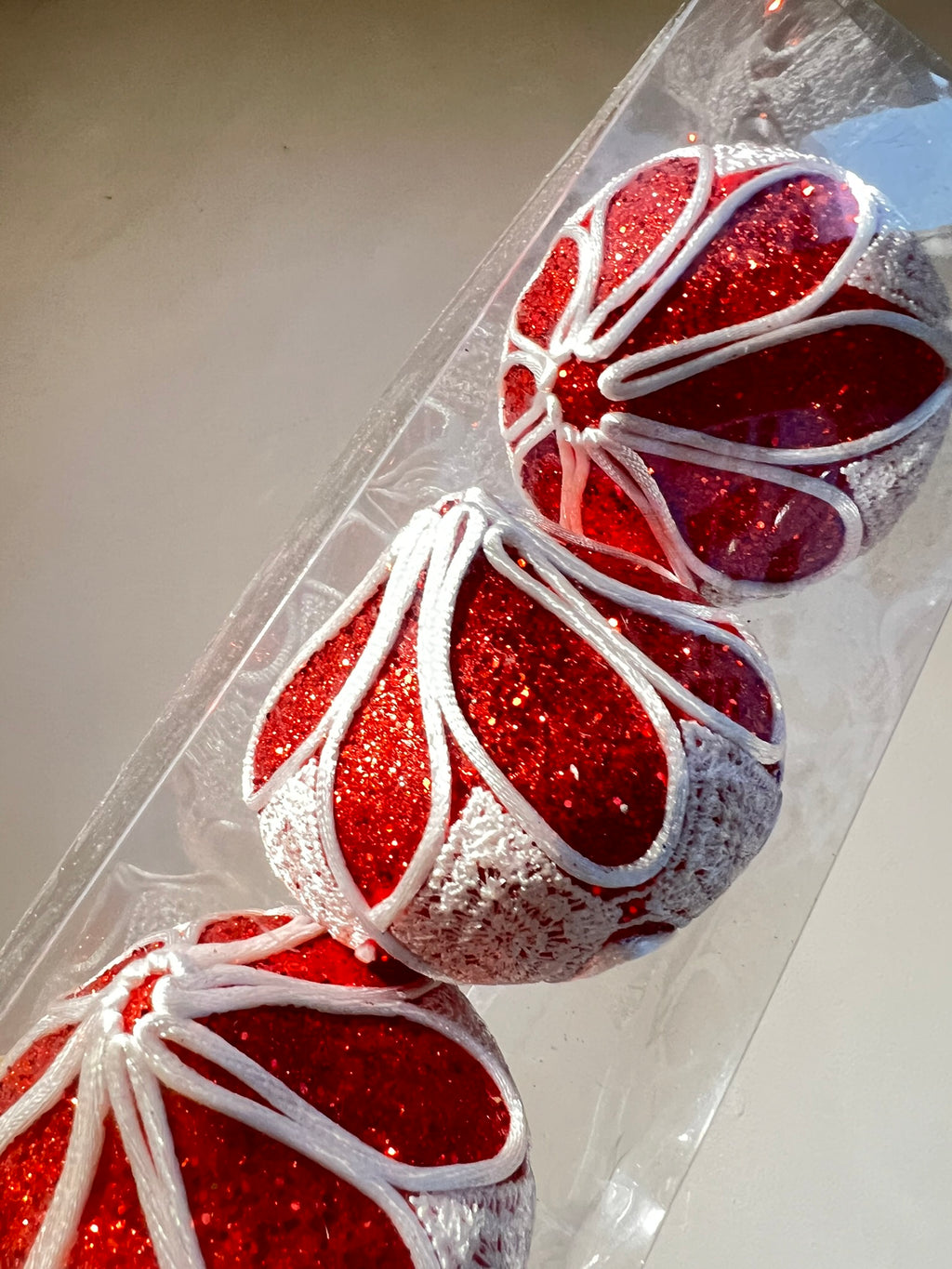 Macramé glitter Bauble (2 pcs set)