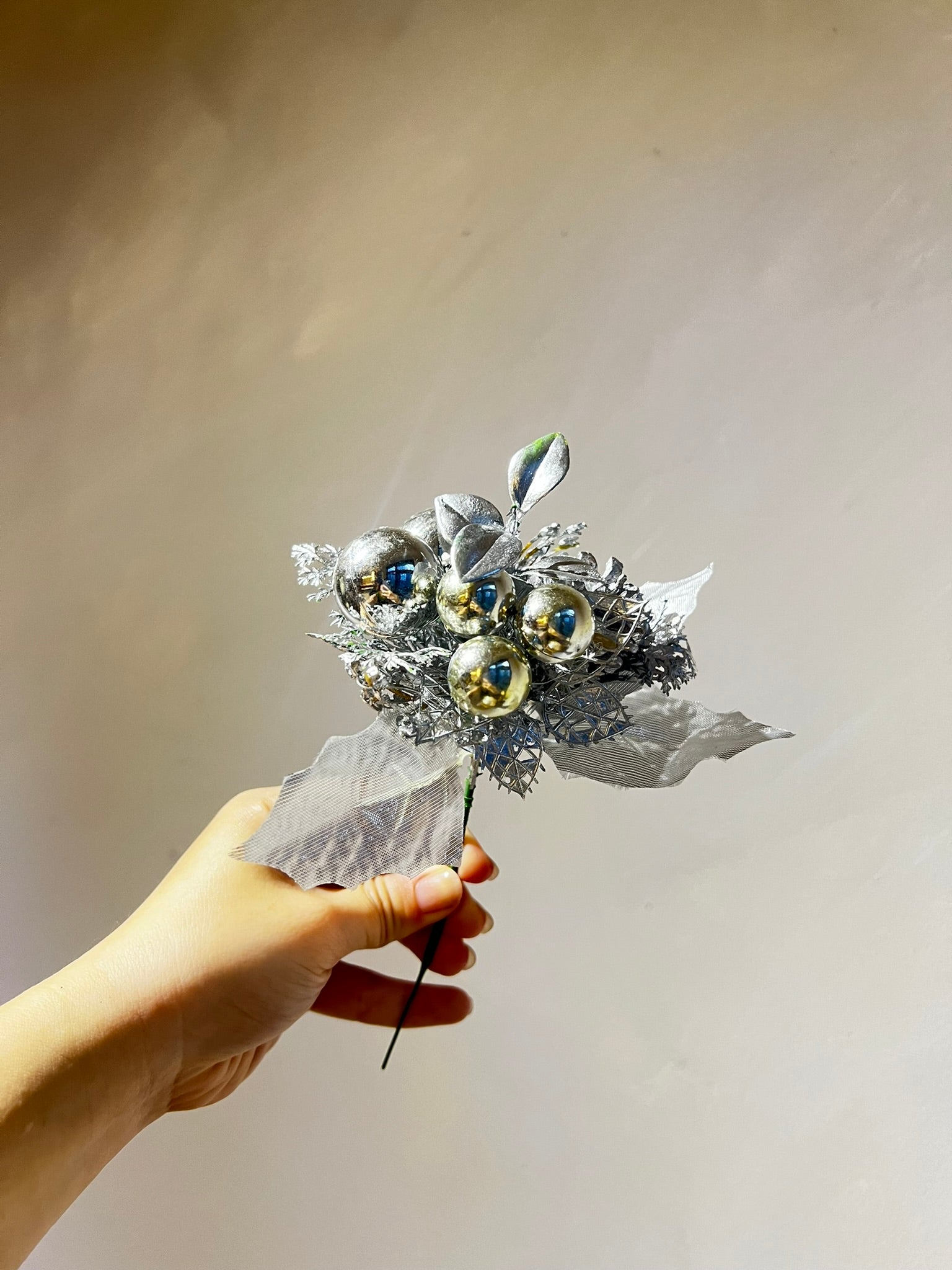 CELESTE Premium Christmas Floral w/ berries (Blue)