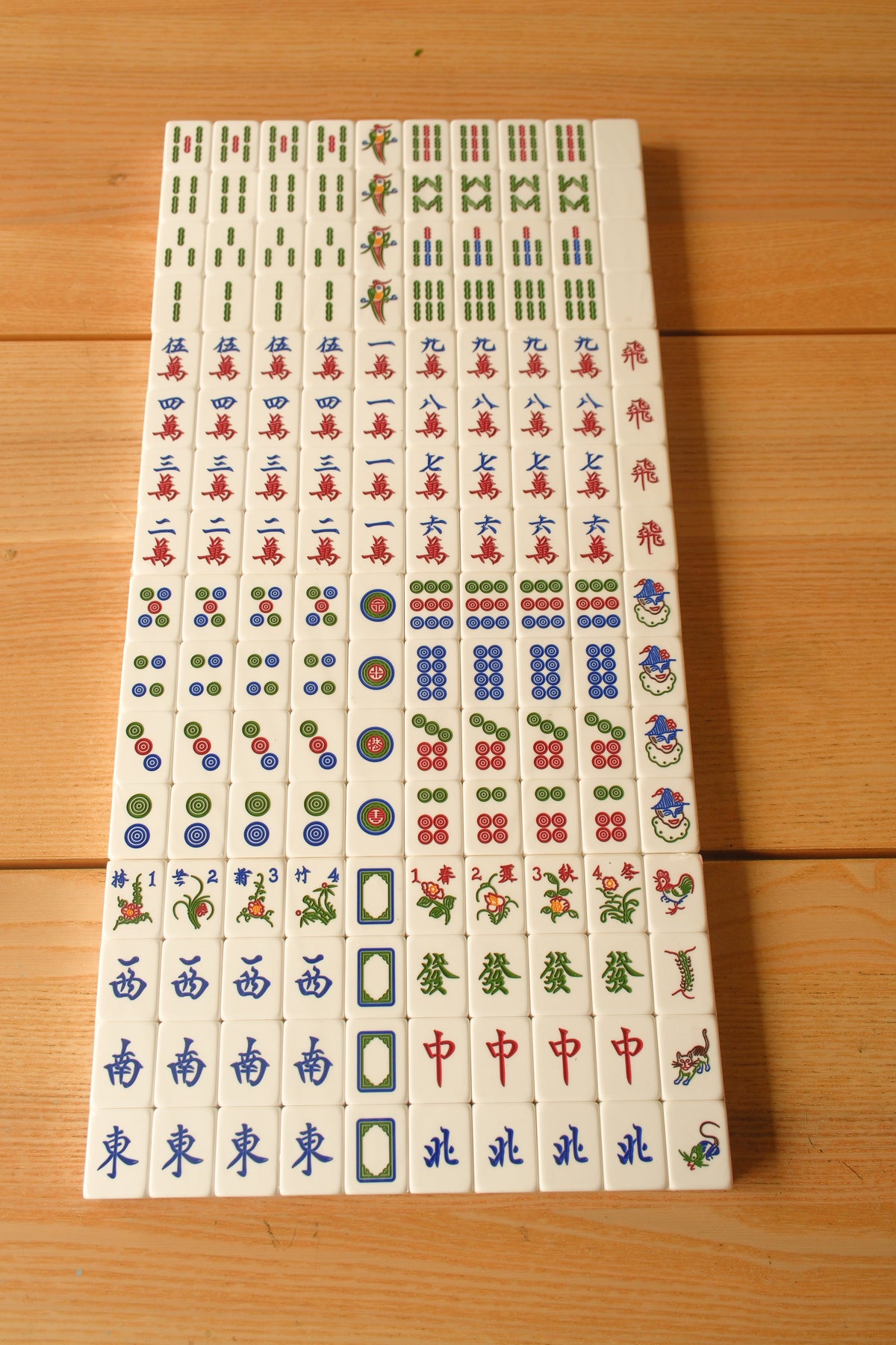 WSA Basic Singapore Mahjong Set (White)