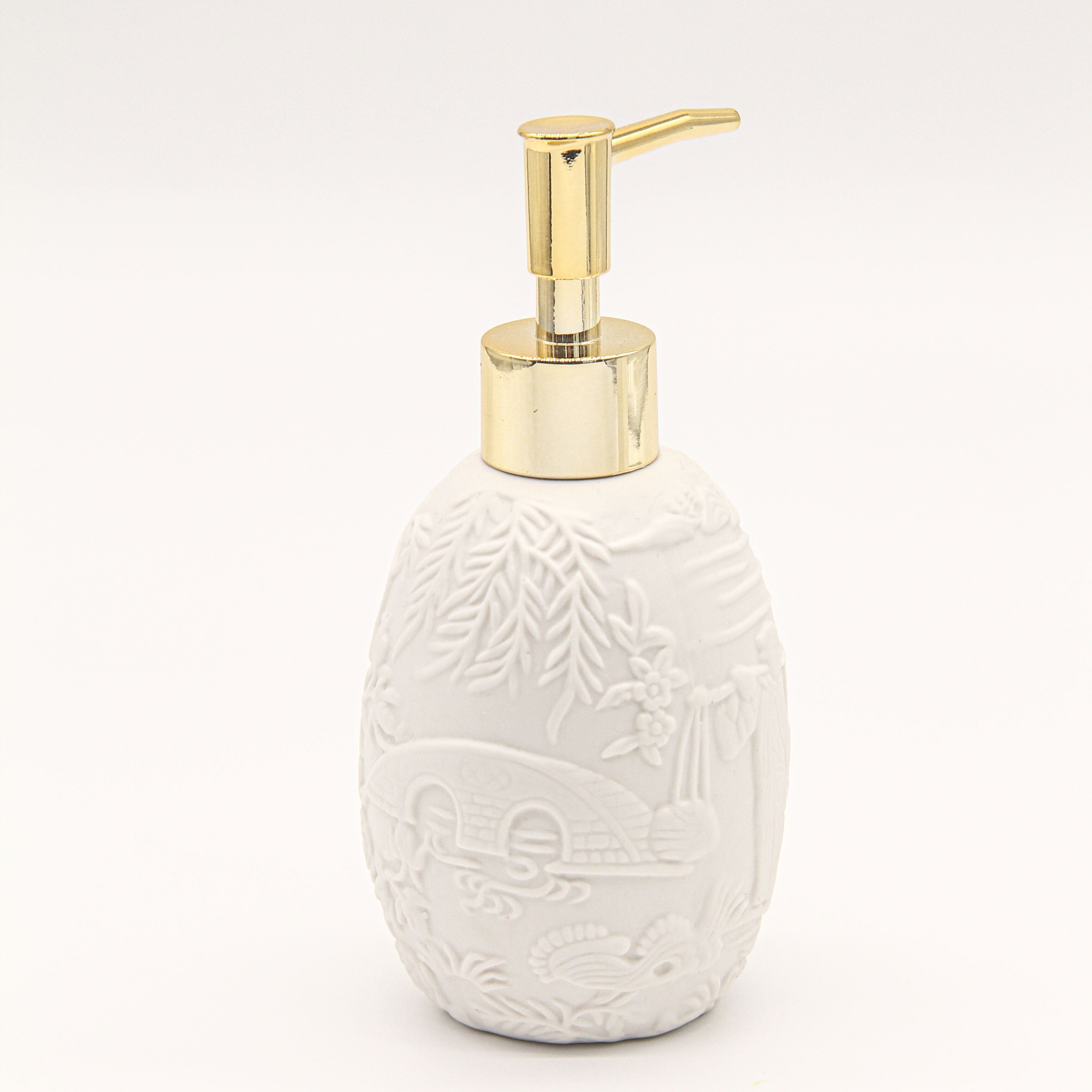 LONGMU Embossed Porcelain Oriental Bath Pump