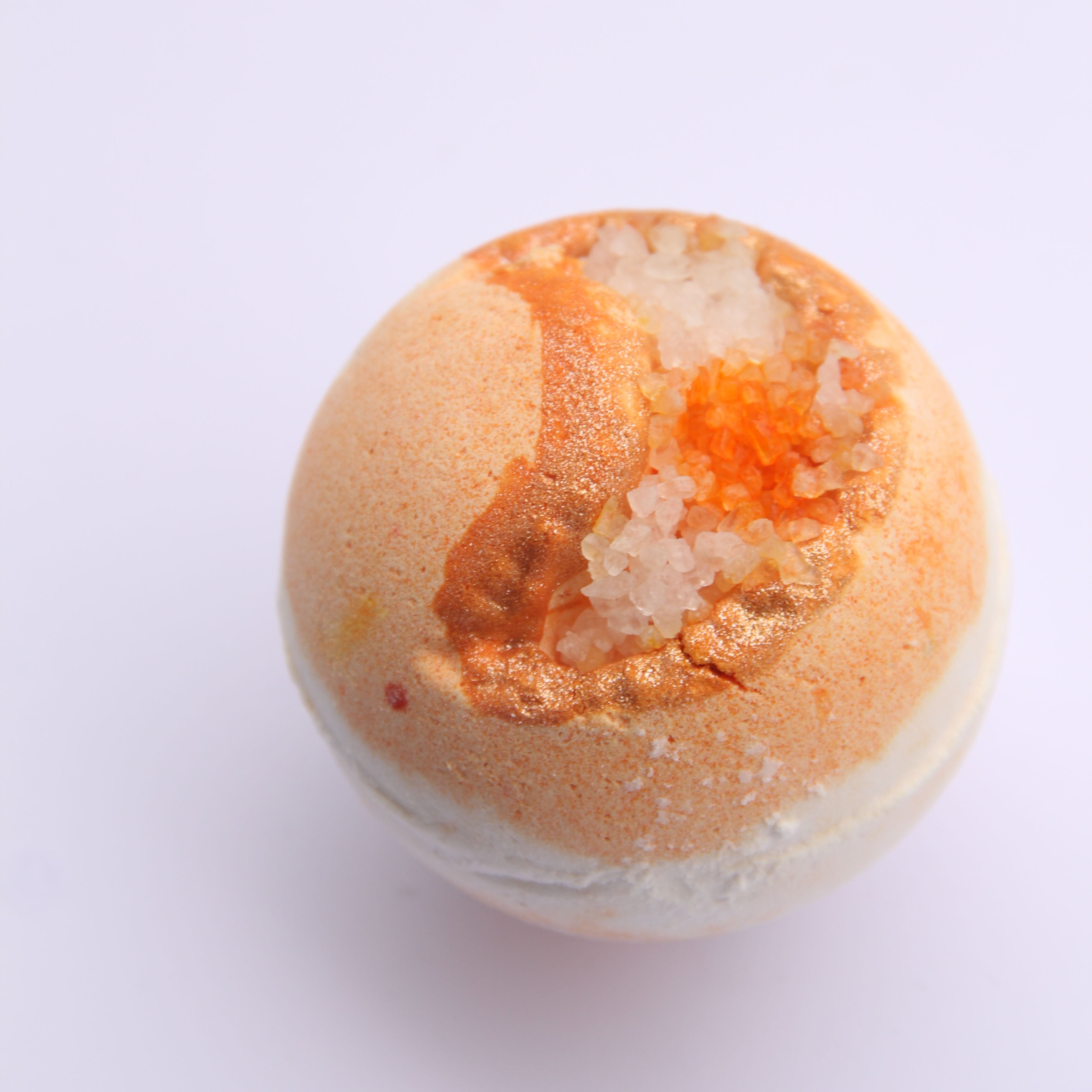 Rosemary GEODE Crystal Essential Oil & Mineral salts Bath bomb