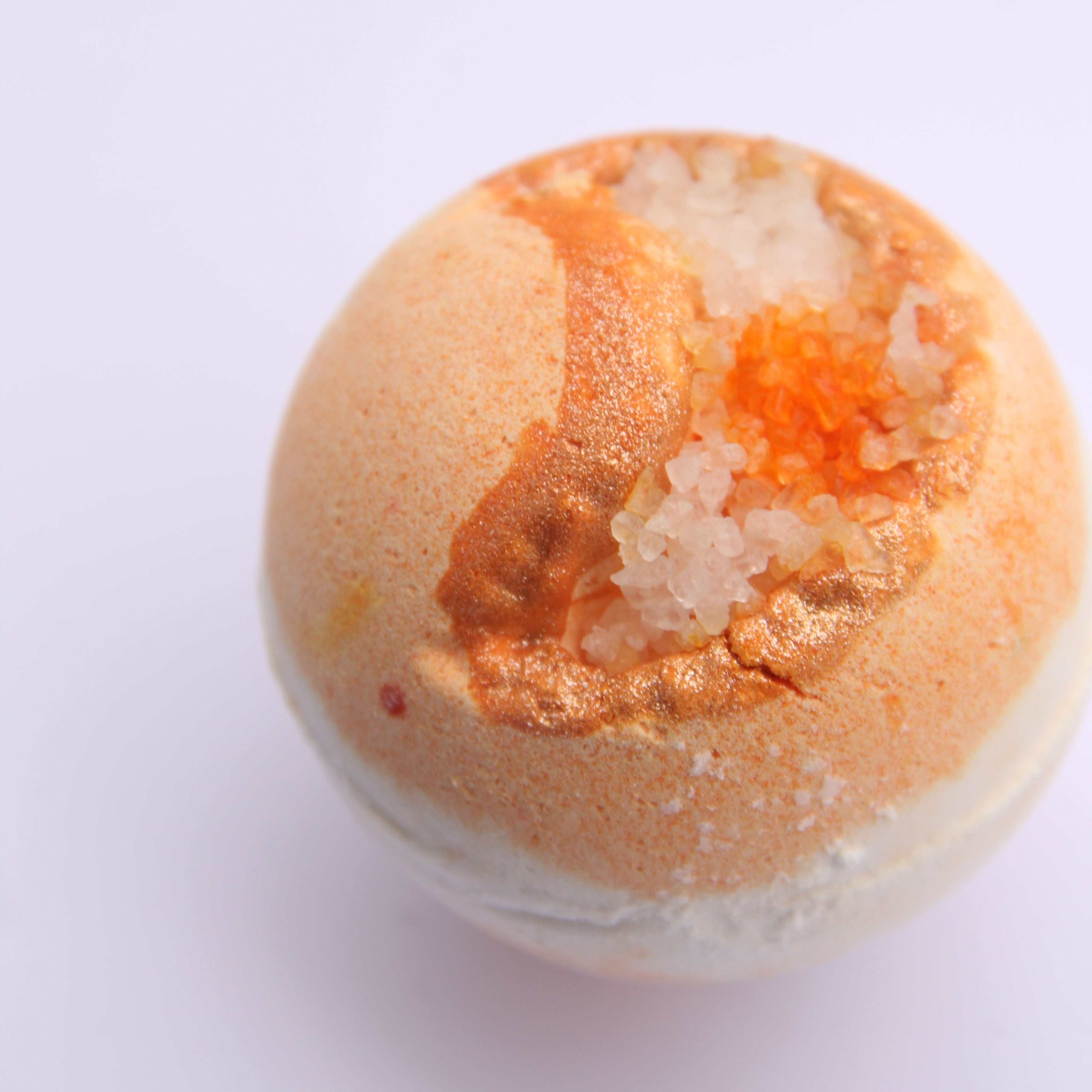 Rosemary GEODE Crystal Essential Oil & Mineral salts Bath bomb