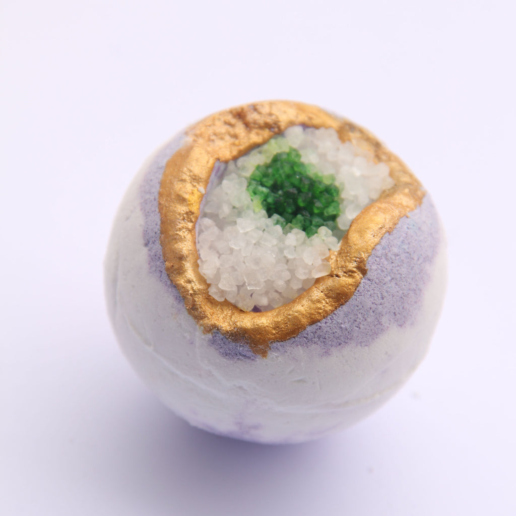 Lavender GEODE Crystal Essential Oil & Mineral salts Bath Bomb