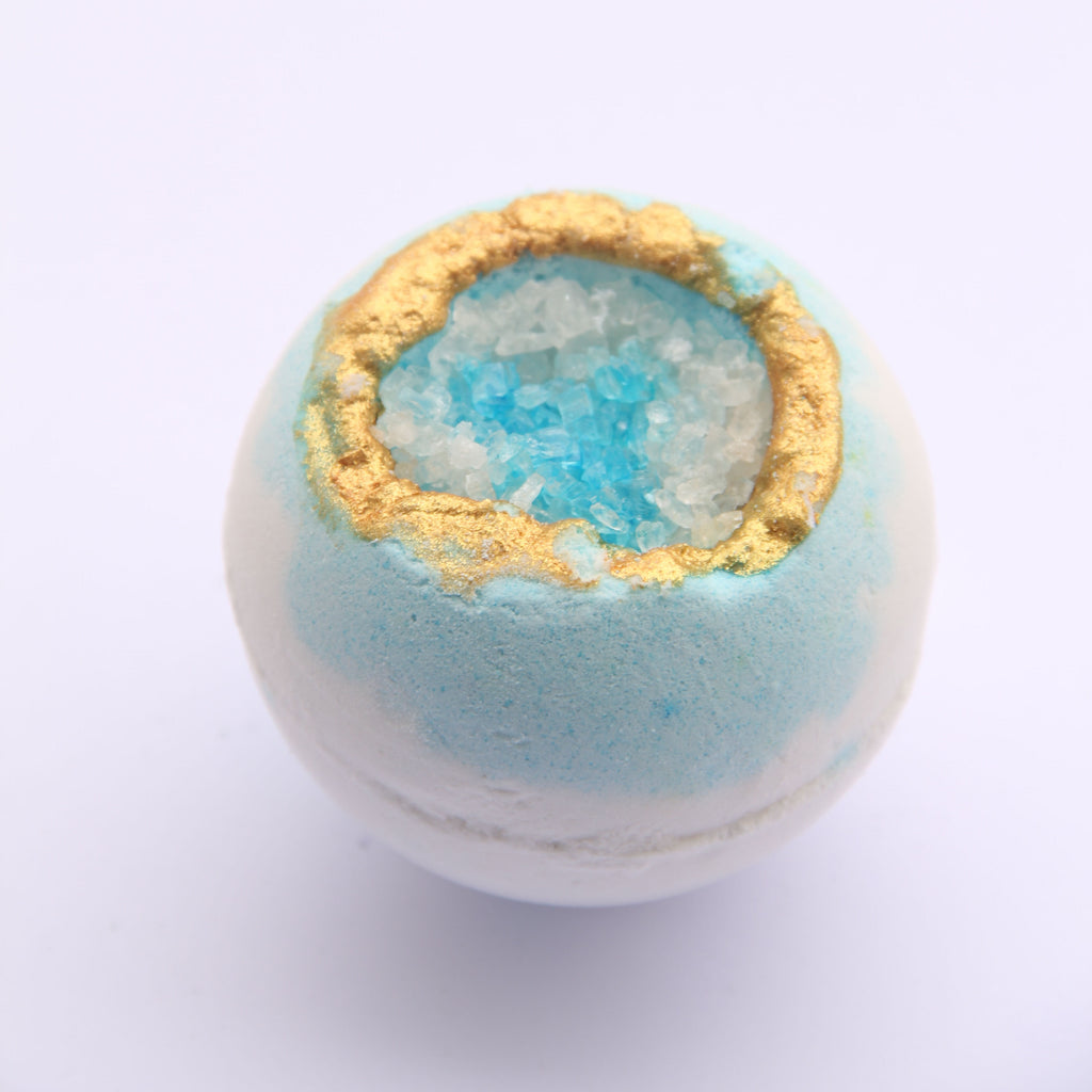 Jasmine GEODE Crystal Essential Oil & Mineral salts Bath Bomb