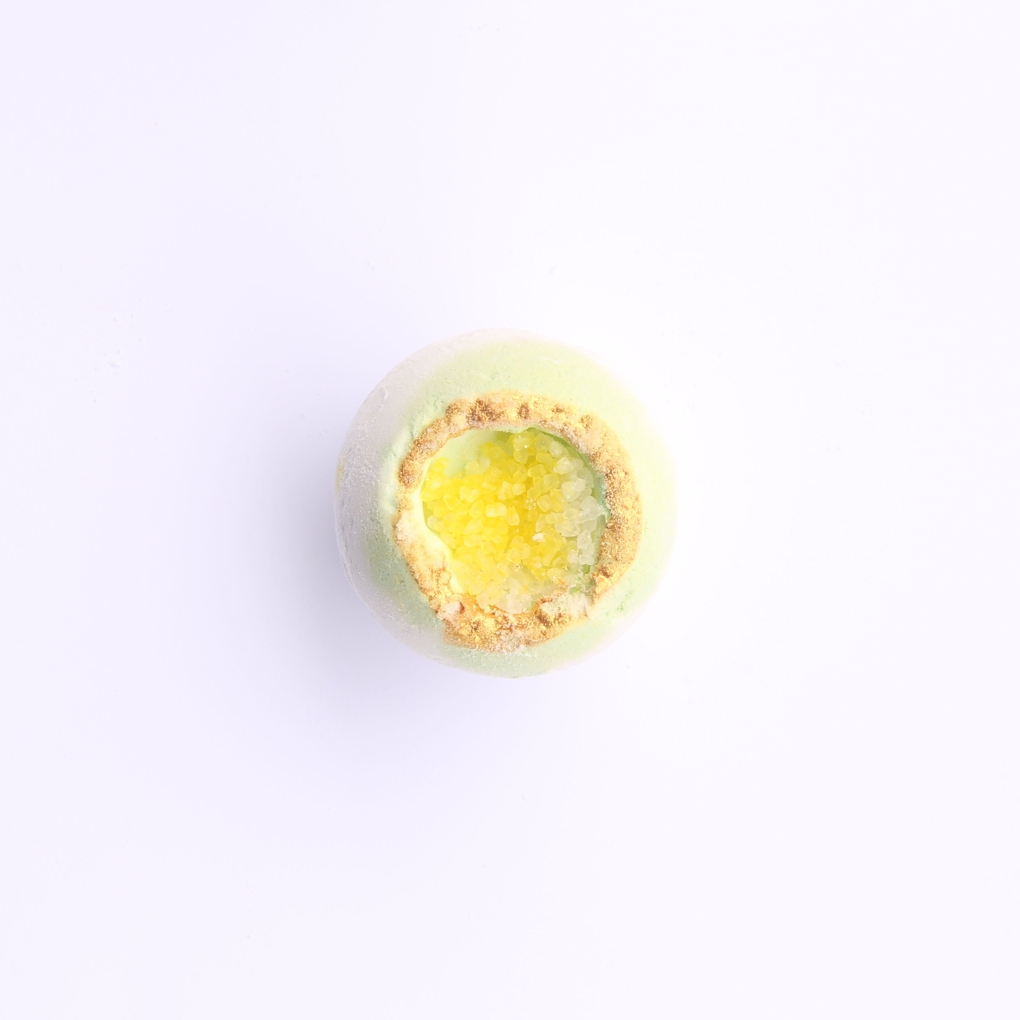 Chamomile GEODE Crystal Essential Oil & Mineral salts Bath bomb