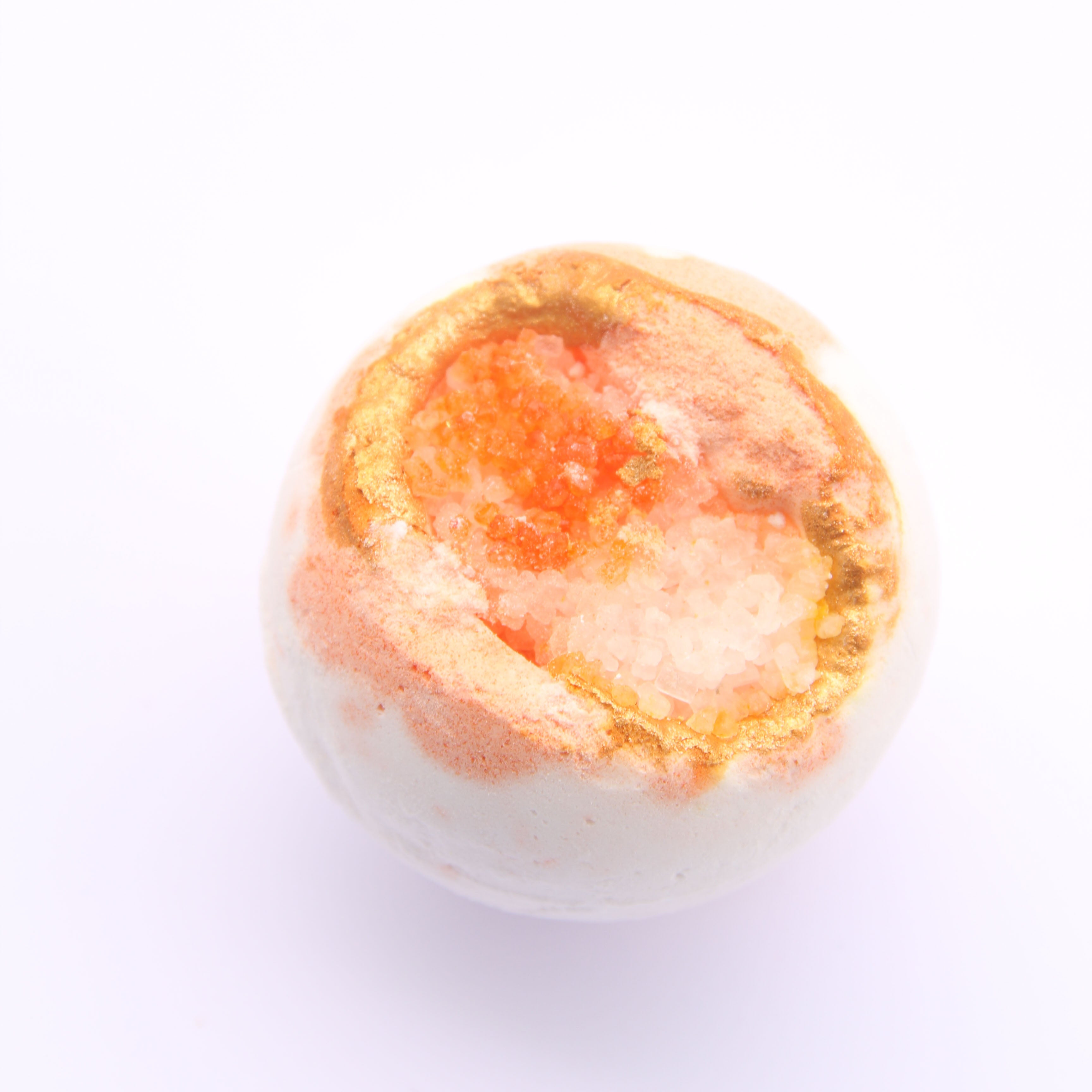 Osmanthus GEODE Crystal Essential Oil & Mineral salts Bath bomb