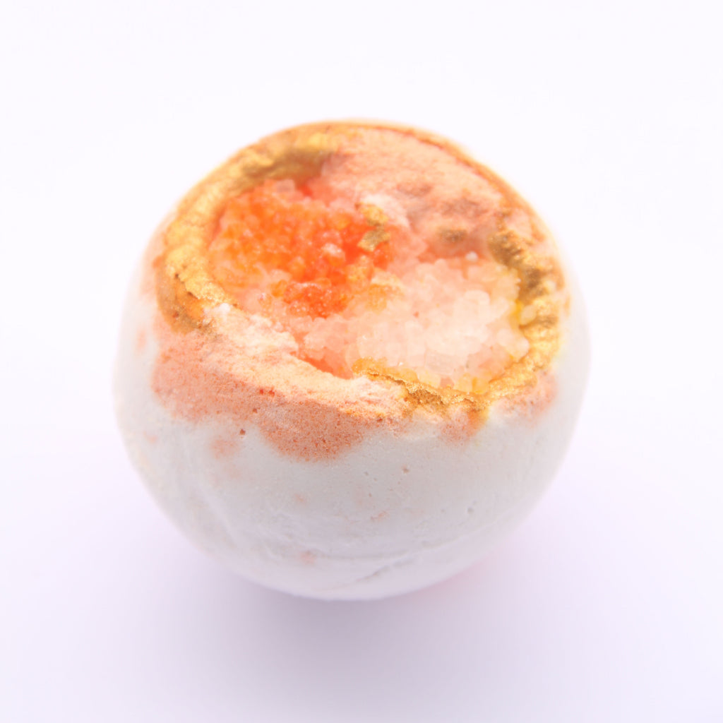 Osmanthus GEODE Crystal Essential Oil & Mineral salts Bath bomb