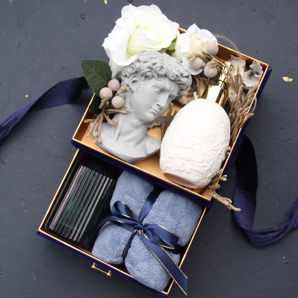 "Enjoy Your Bath" Curated Gift set for PISCES