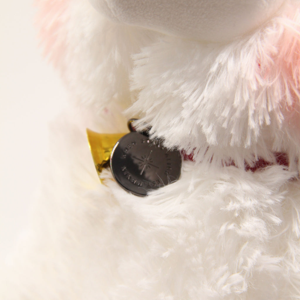 Asahi. Jr the Alpaca (Red)