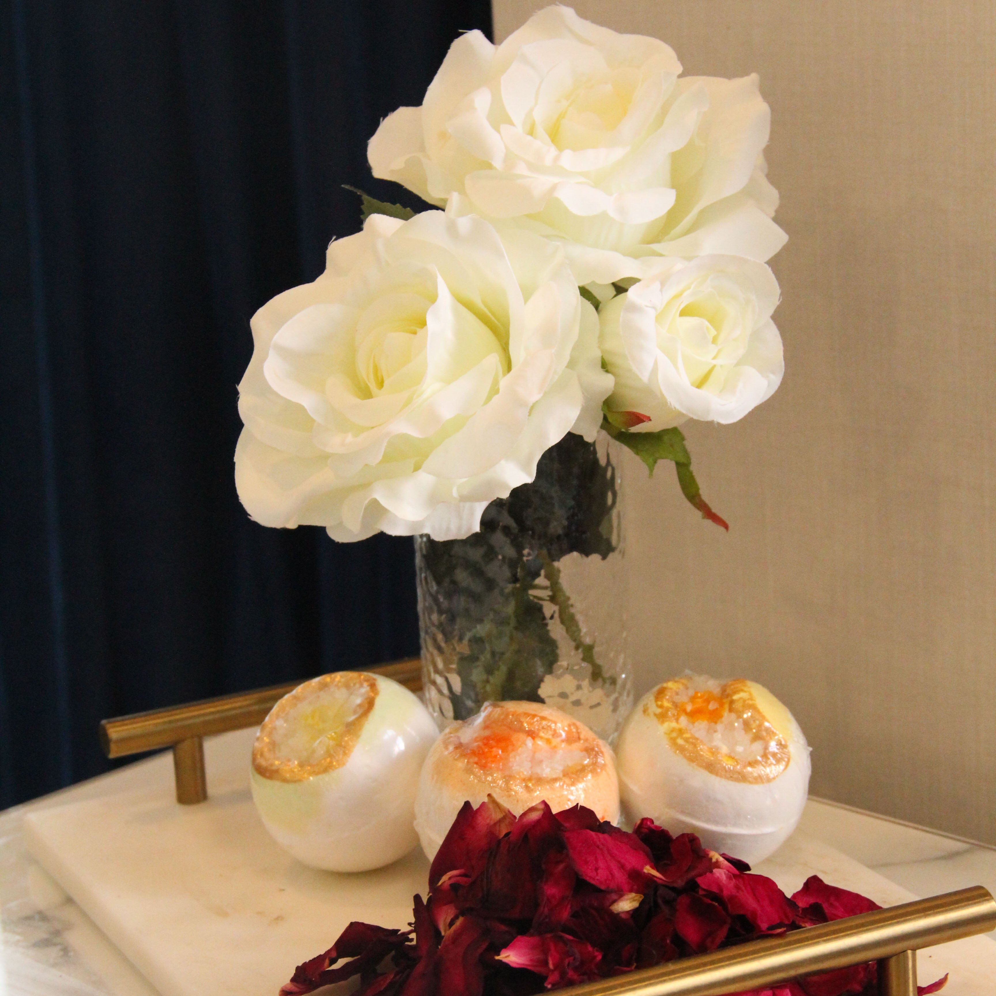 INDULGENCE Bath Bomb Rose Gift Set