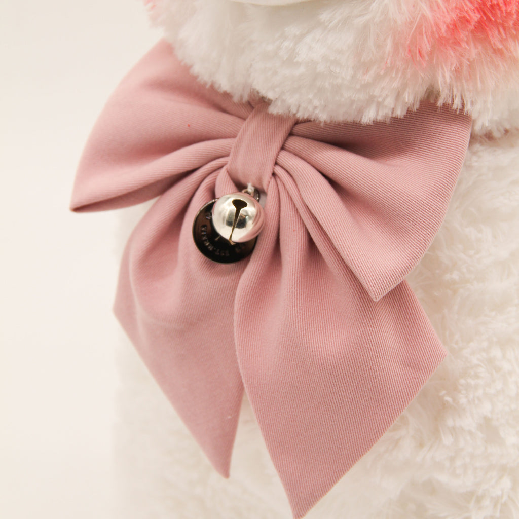 Miss Kaze the Alpaca