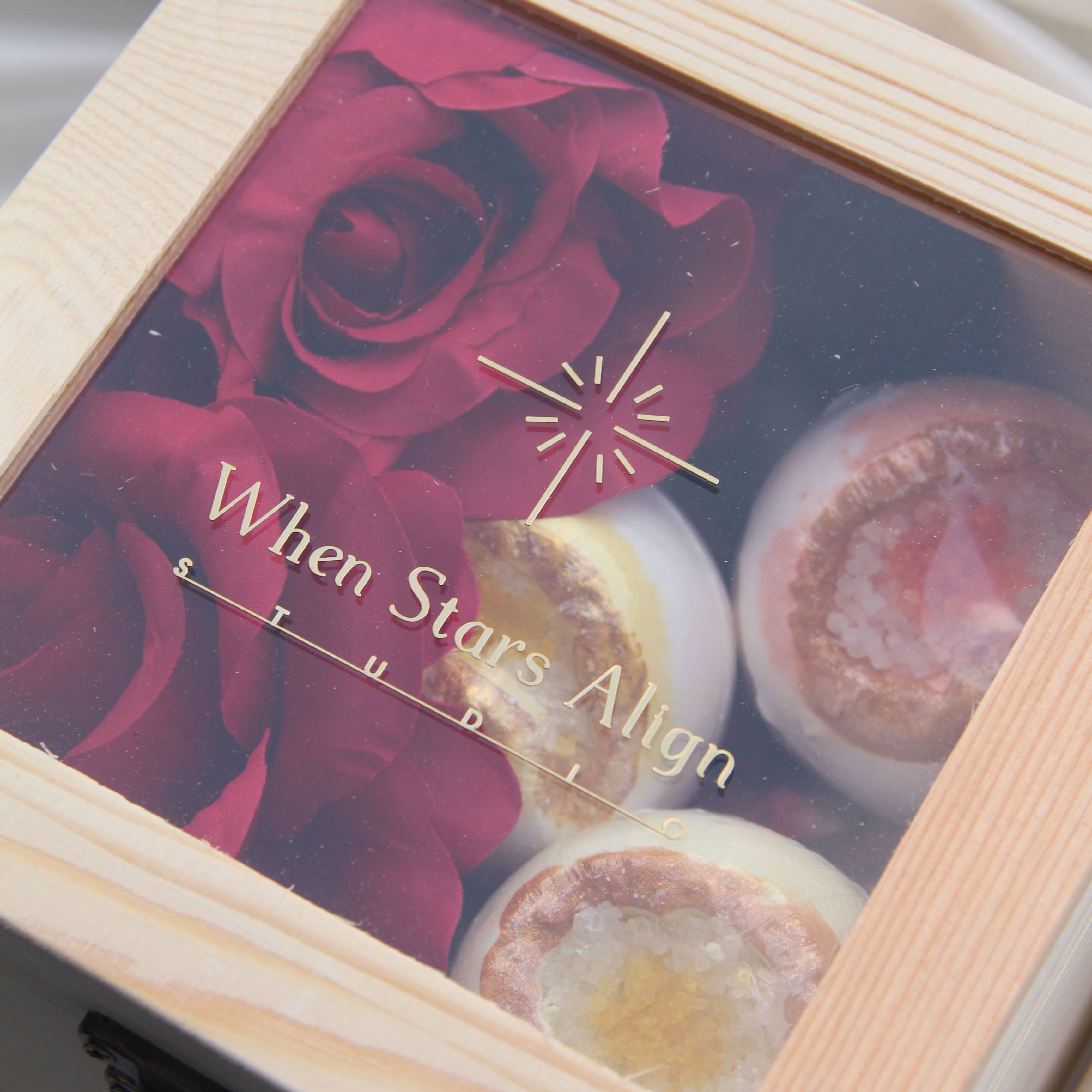 RECHARGE Bath Bomb Rose Gift Set